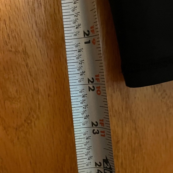 Arie Black High-Waist Leggings - Picture 13 of 15